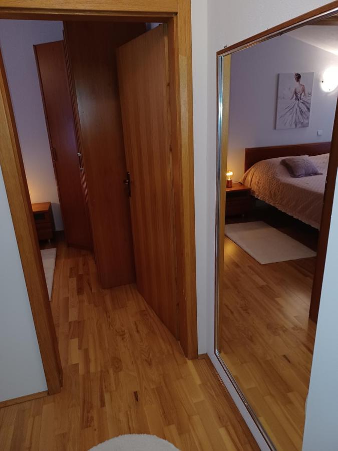 Apartman Sunce Apartment มาคาร์สกา ภายนอก รูปภาพ